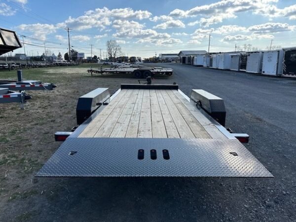 2025-CAM-SUPERLINE-7X18-GRAVITY-TILT-TRAILER-2.jpg CAM Superline 7 x 18 Gravity Tilt Equipment Trailer – 8K Axles