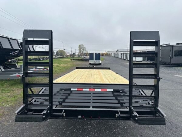 2025-CAM-SUPERLINE-8.5X22-DECKOVER-EQUIPMENT-TRAILER-LADDER-RAMPS-5.jpg CAM Superline 8.5 x 22 Deckover Equipment Trailer – Ladder Ramps