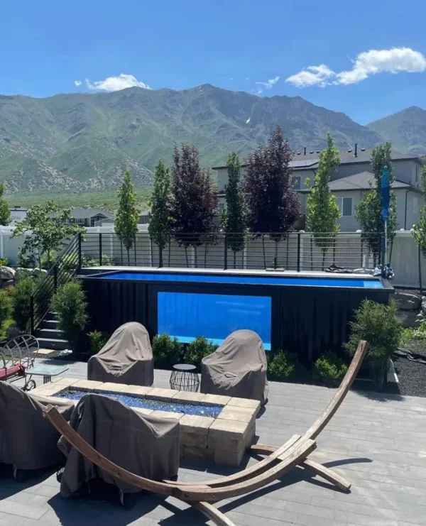 u1.webp 40 Ft Container Pool